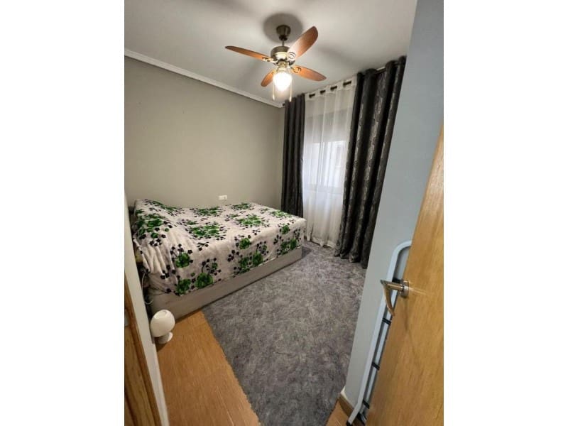 3 sypialnia Apartament na sprzedaż w Torrevieja - 190 000 € (Ref: 9995130)