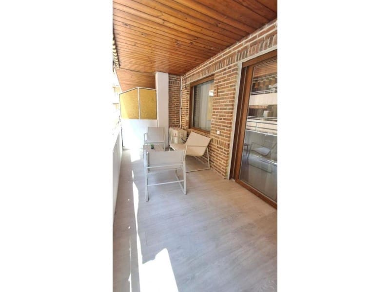 2 slaapkamer Appartement te koop in Torrevieja - € 254.000 (Ref: 9995131)