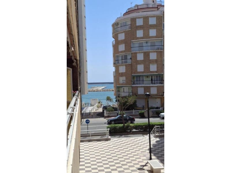 2 slaapkamer Appartement te koop in Torrevieja - € 254.000 (Ref: 9995131)