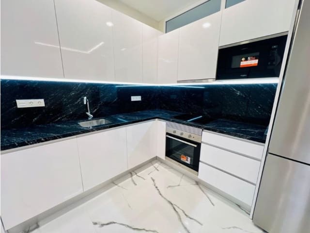 2 soverom Leilighet til salgs i Playa del Cura, Torrevieja - € 230 000 (Ref: 9997069)