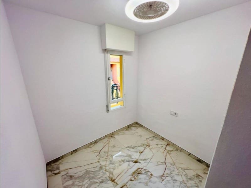 3 makuuhuone Huoneisto myytävänä paikassa La Veleta - 167 000 € (Ref: 9997072)
