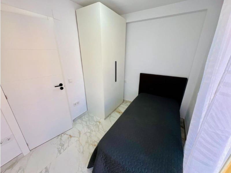3 makuuhuone Huoneisto myytävänä paikassa La Veleta - 167 000 € (Ref: 9997072)