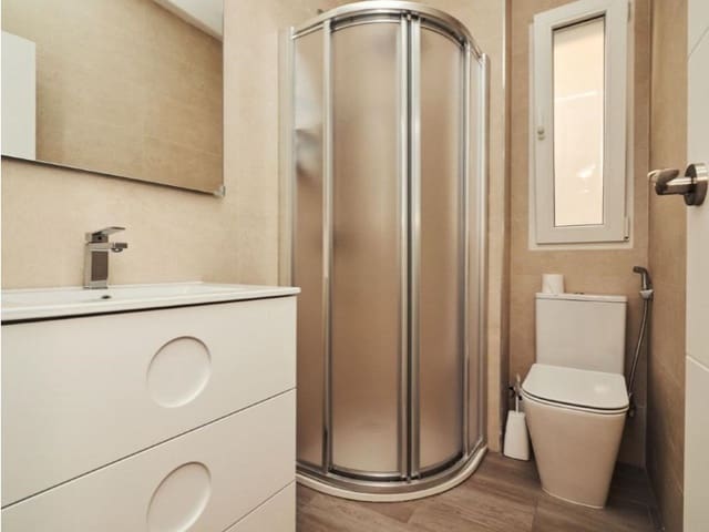 2 soveværelse Lejlighed til salg i Centro - Muelle Pesquero, Torrevieja - € 198.000 (Ref: 9997078)