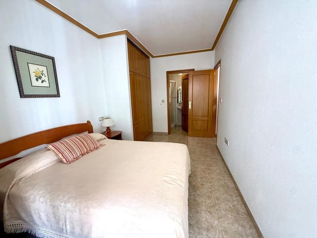 3 soveværelse Lejlighed til salg i Playa del Acequión, Torrevieja med garage - € 224.900 (Ref: 10005642)
