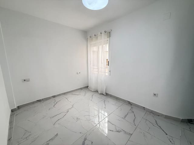 3 bedroom Apartment for sale in Parque de las Naciones, Torrevieja - € 168,500 (Ref: 10032077)