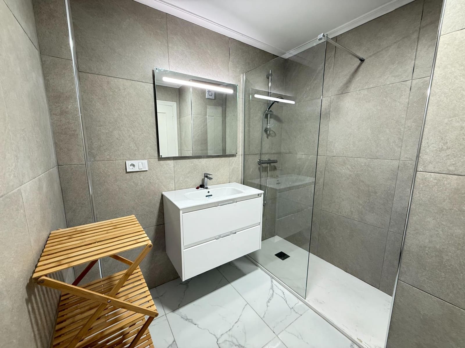 3 chambre Appartement à vendre à Torrevieja - 168 500 € (Ref: 10032077)