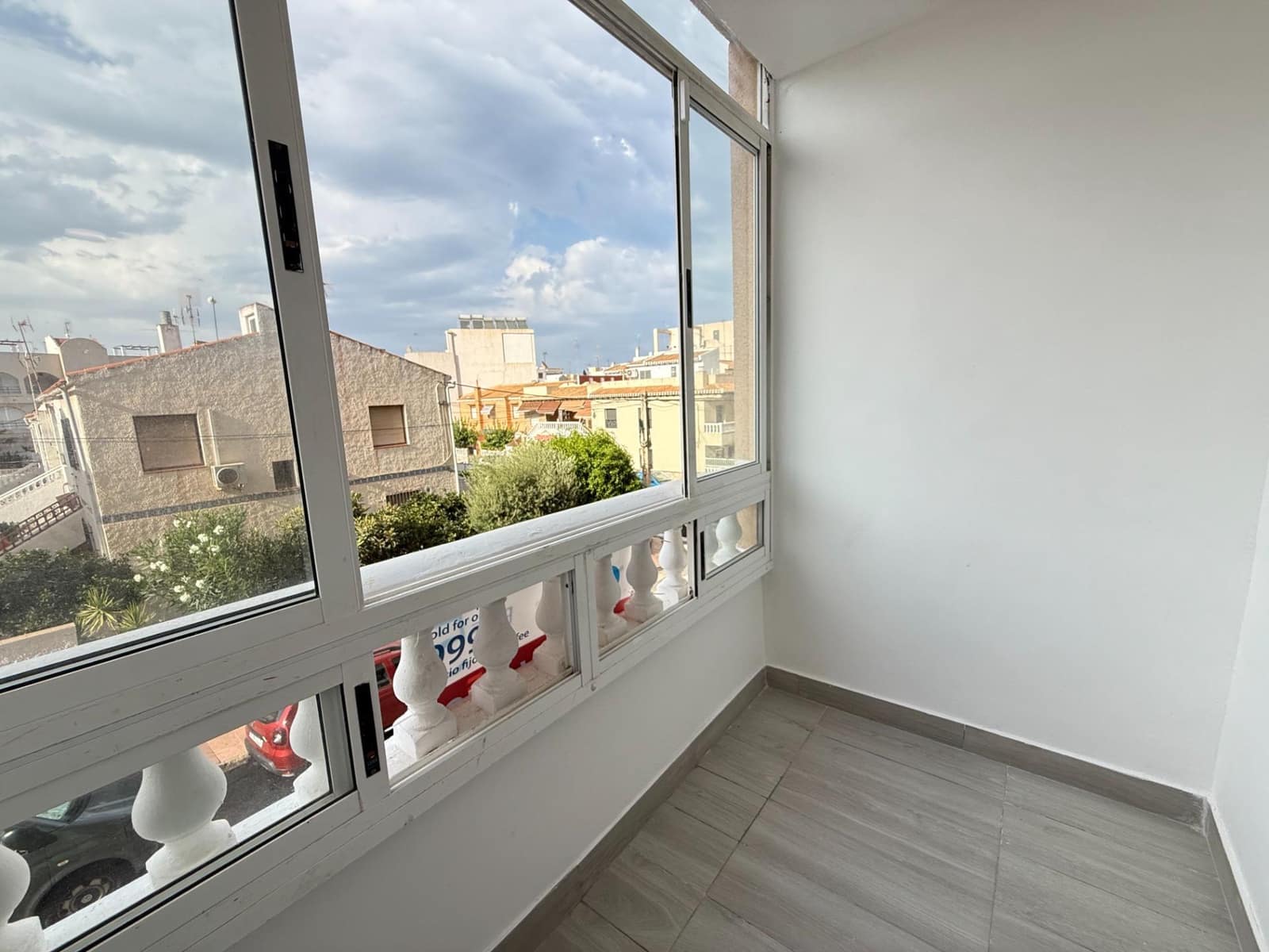 2 makuuhuone Huoneisto myytävänä paikassa Torrevieja - 147 000 € (Ref: 10033982)
