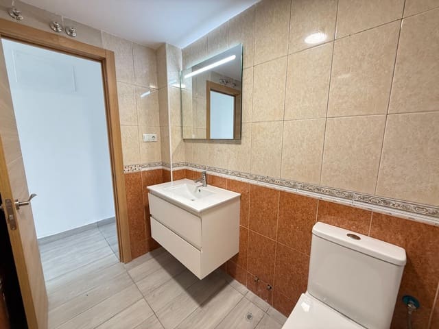 2 camera da letto Appartamento in vendita in Avenida Habaneras - Curva de Palangre, Torrevieja - 147.000 € (Rif: 10033982)