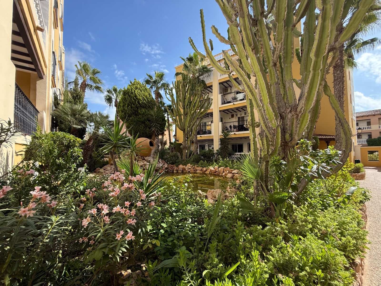 3 makuuhuone Huoneisto myytävänä paikassa Torrevieja - 320 000 € (Ref: 10078396)