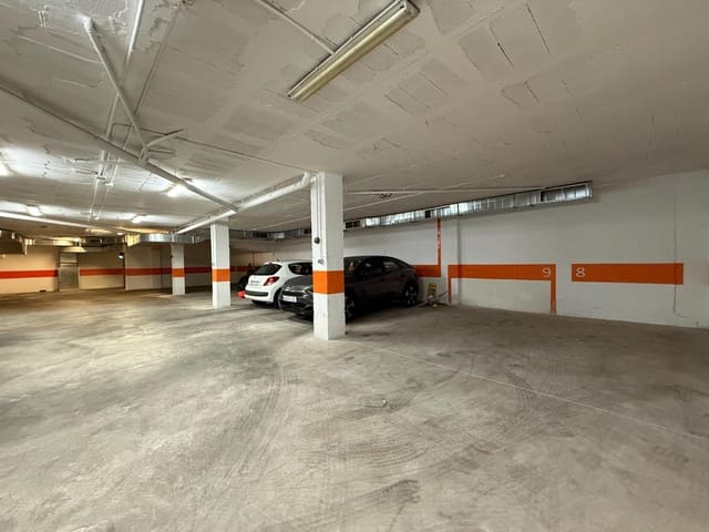 Garage zu verkaufen in Centro - Muelle Pesquero, Torrevieja - 15.000 € (Ref: 10132772)