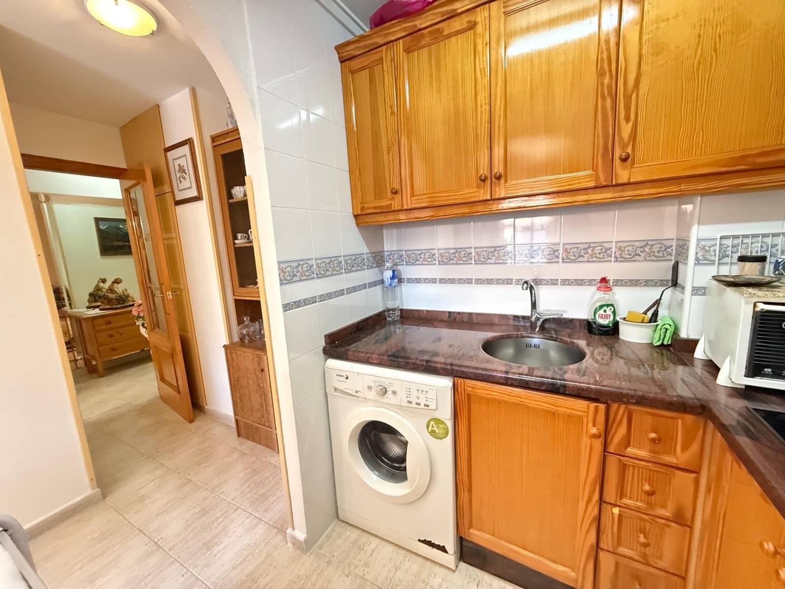 Apartamento de 2 habitaciones en Torrevieja en venta con garaje - 189.000 € (Ref: 10171708)