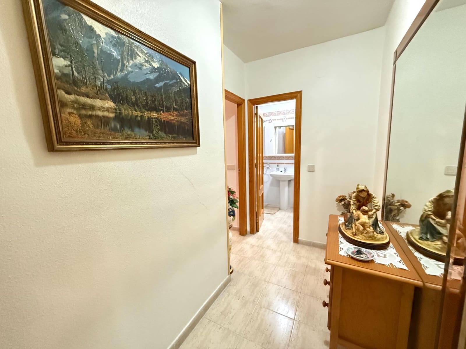 Apartamento de 2 habitaciones en Torrevieja en venta con garaje - 189.000 € (Ref: 10171708)