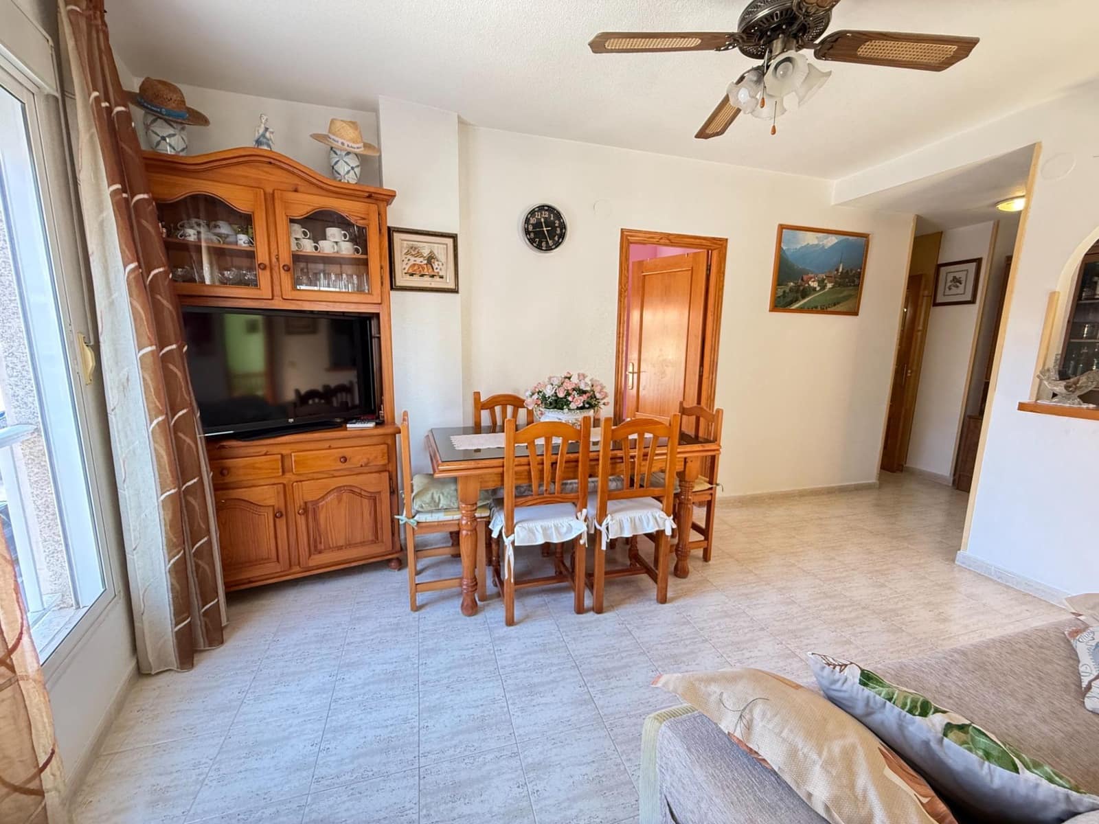 Apartamento de 2 habitaciones en Torrevieja en venta con garaje - 189.000 € (Ref: 10171708)