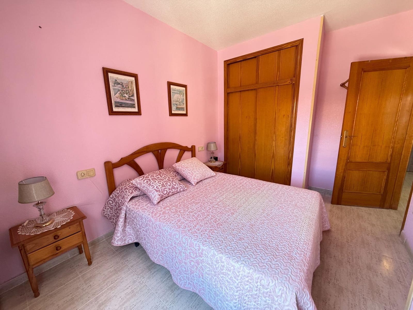 Apartamento de 2 habitaciones en Torrevieja en venta con garaje - 189.000 € (Ref: 10171708)