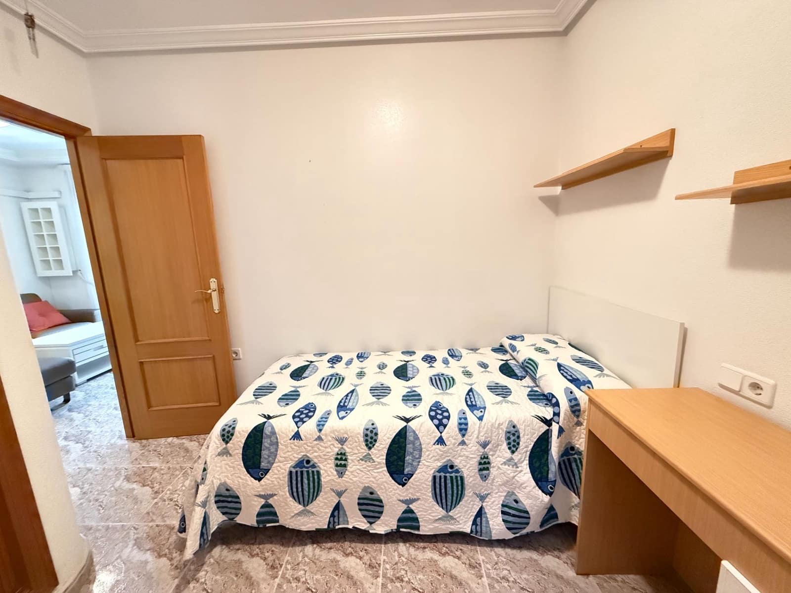 2 bedroom Apartment for sale in Torrevieja with garage - € 149,000 (Ref: 10173977)