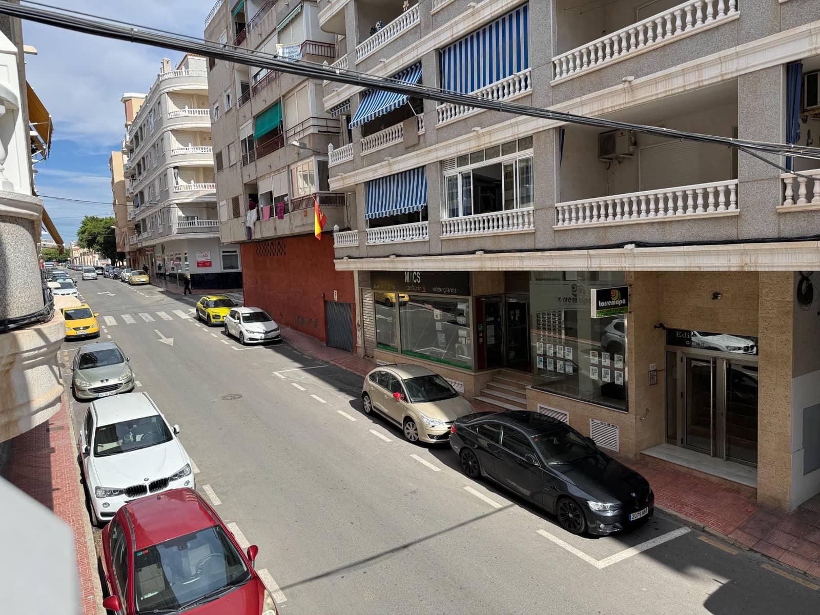 2 bedroom Apartment for sale in Torrevieja with garage - € 149,000 (Ref: 10173977)