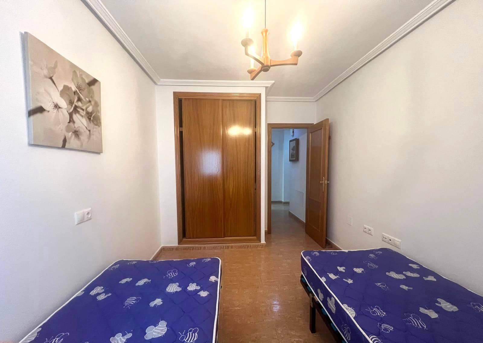 2 bedroom Apartment for rent in Torrevieja - € 850 (Ref: 10173978)