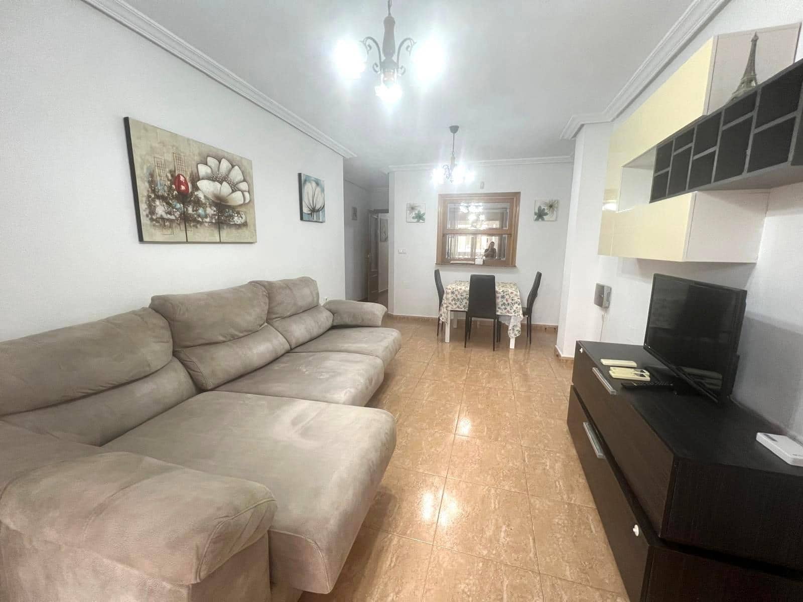 2 bedroom Apartment for rent in Torrevieja - € 850 (Ref: 10173978)