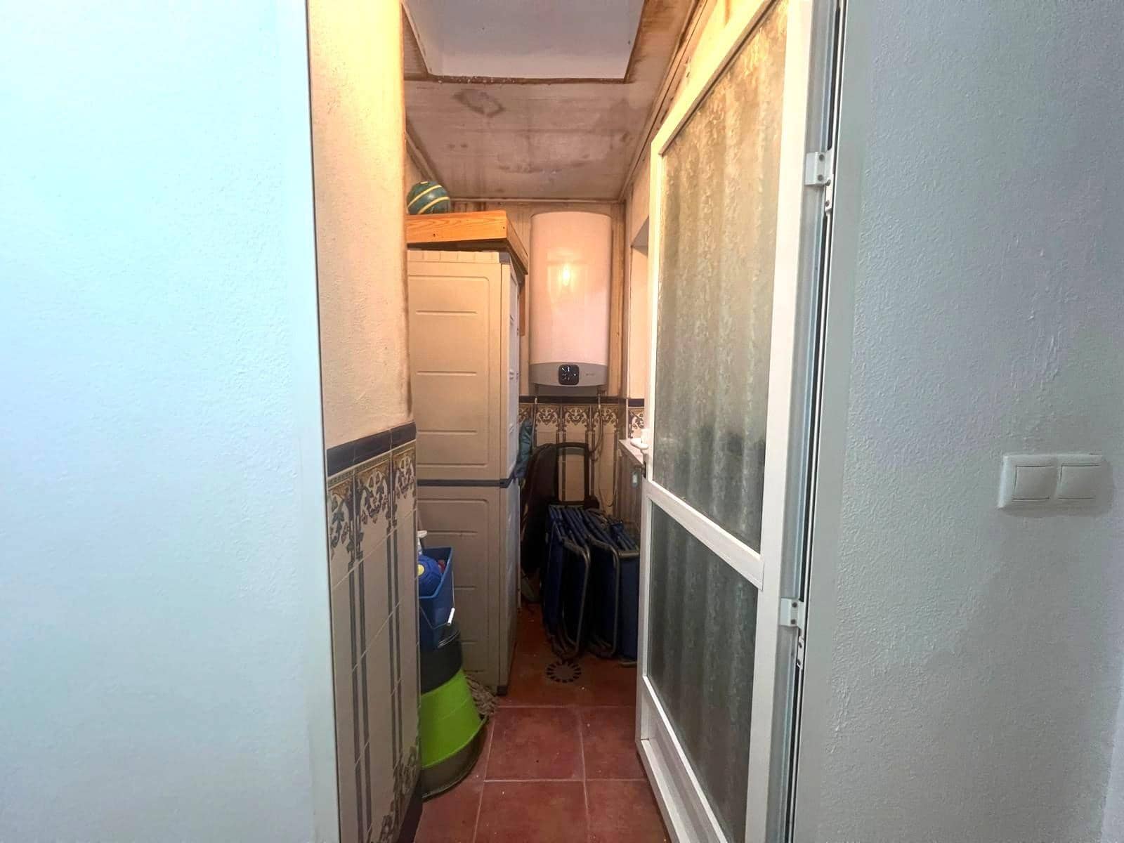 2 bedroom Apartment for rent in Torrevieja - € 850 (Ref: 10173978)