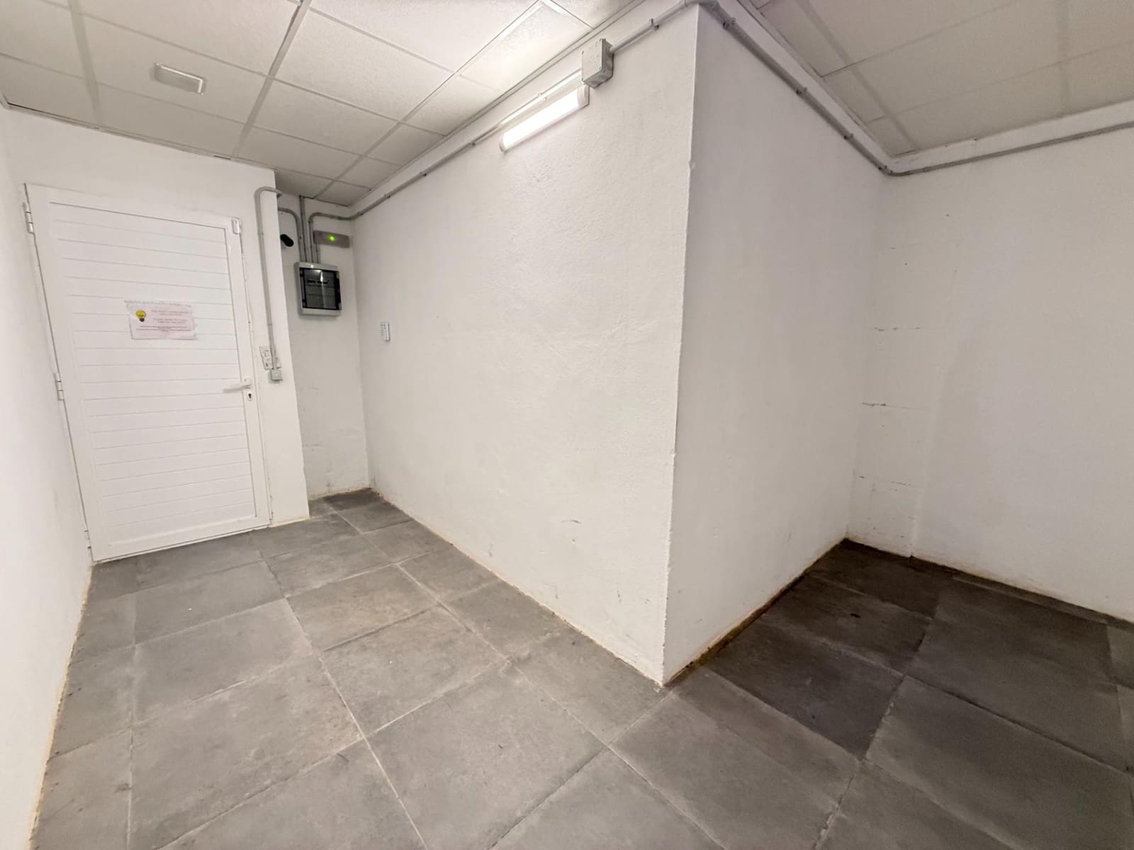 Garasje til salgs i Torrevieja - € 9 900 (Ref: 10183154)