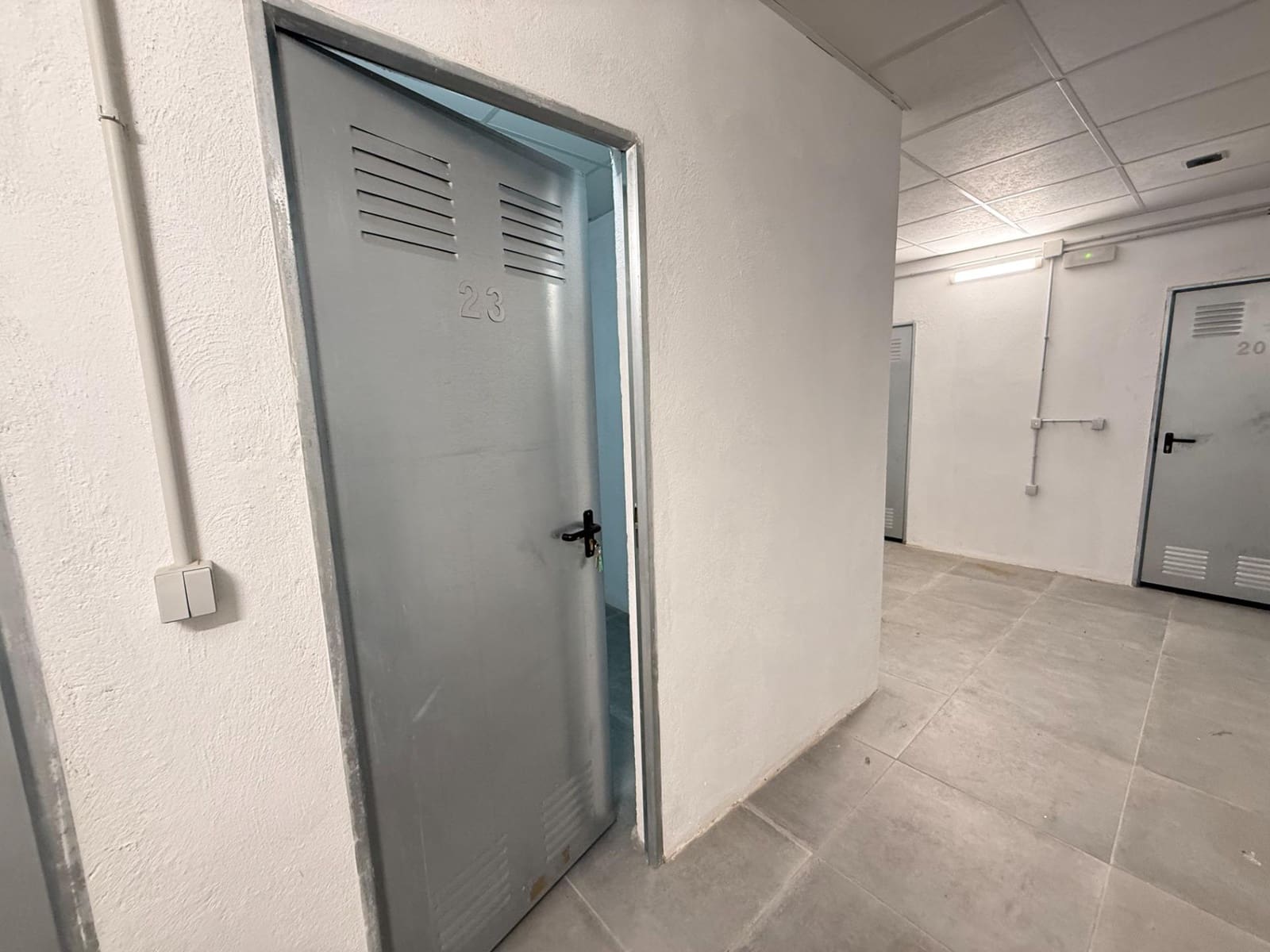 Garasje til salgs i Torrevieja - € 9 900 (Ref: 10183154)