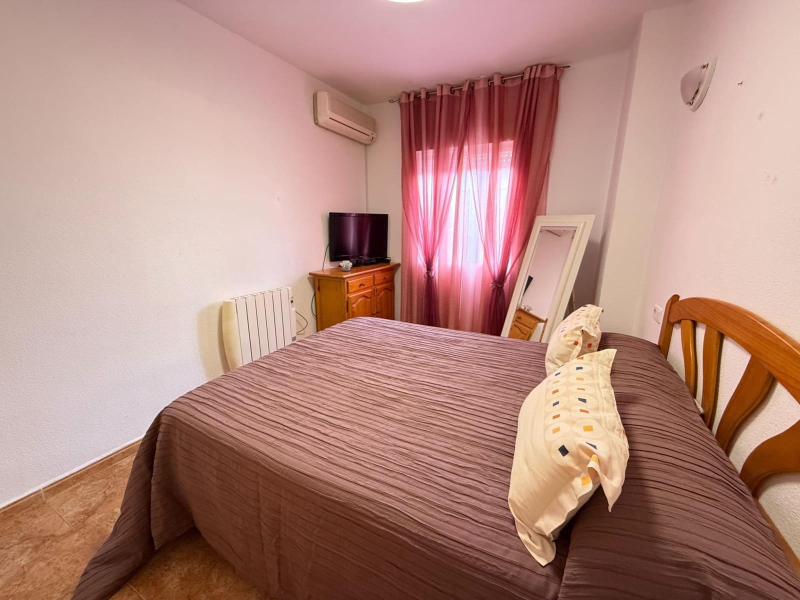 2 sovrum Lägenhet till salu i Torrevieja med pool - 136 500 € (Ref: 10184975)