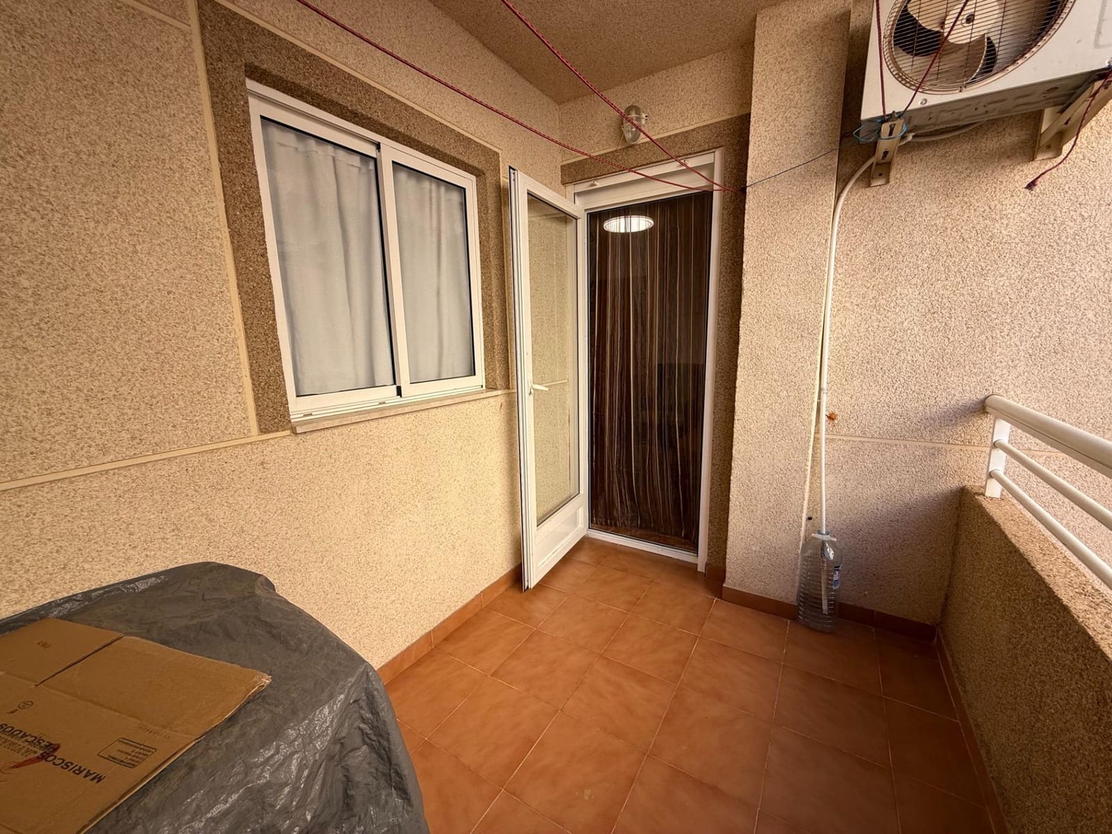 2 sovrum Lägenhet till salu i Torrevieja med pool - 136 500 € (Ref: 10184975)