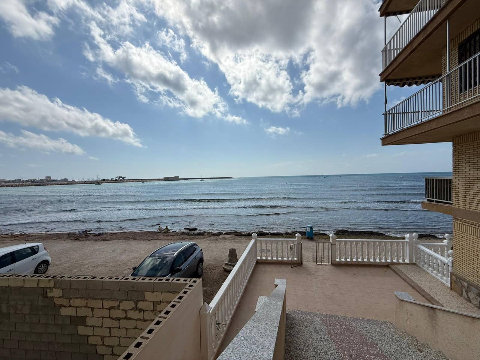 3 Zimmer Apartment zu verkaufen in Torrevieja - 249.000 € (Ref: 9630516)