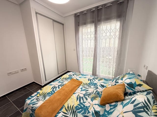 3 quarto Apartamento para venda em Centro, Torrevieja - 170 800 € (Ref: 9630526)