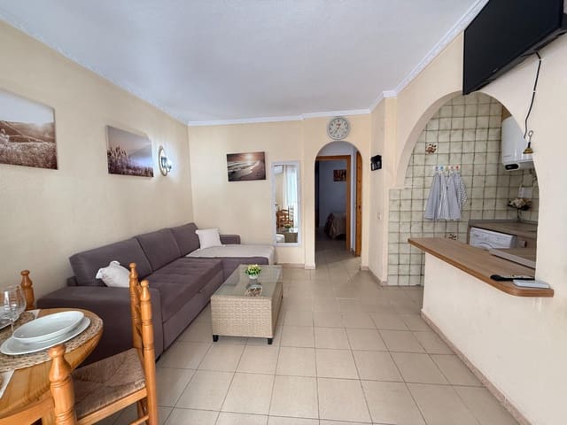 2 Zimmer Apartment zu verkaufen in Cabo Cervera, Torrevieja mit Pool - 130.000 € (Ref: 9630527)