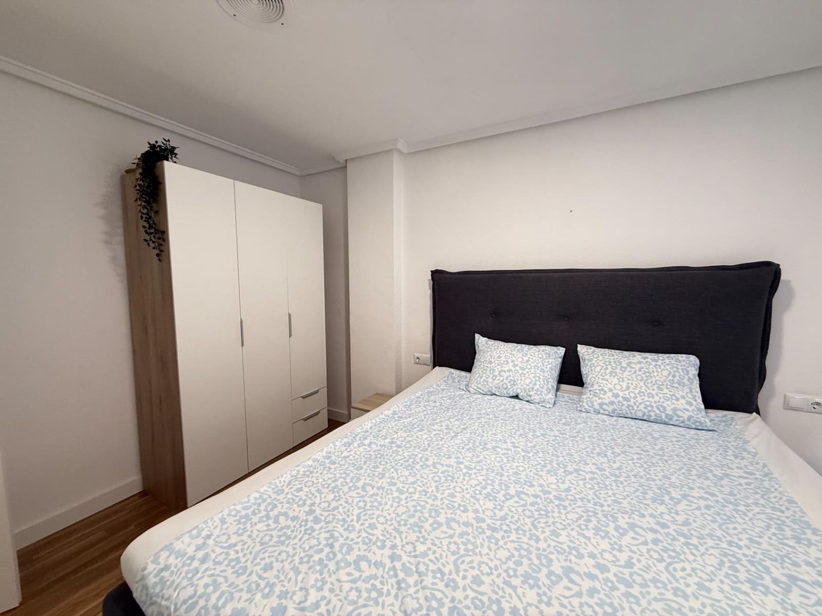 4 soverom Leilighet til salgs i Torrevieja - € 175 000 (Ref: 9630528)