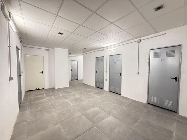 Kommersiell til salgs i Las Piscinas Naturales, Torrevieja - € 5 900 (Ref: 9630529)