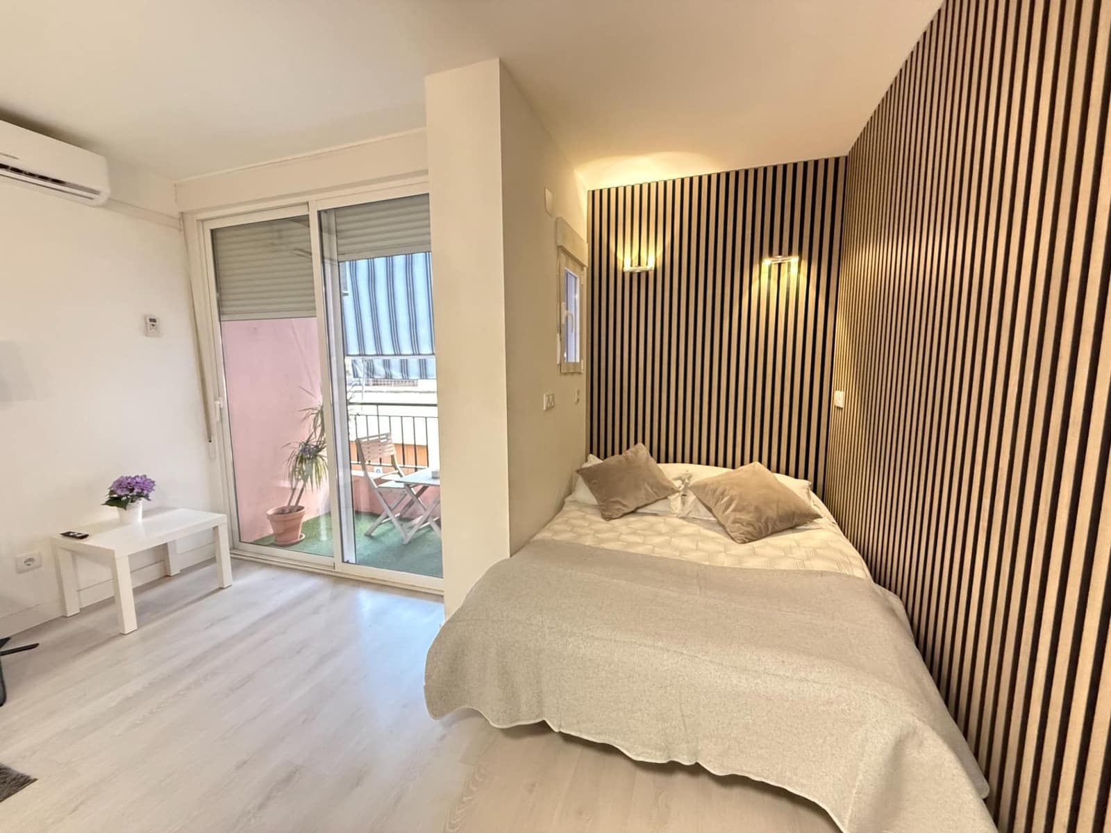 Studio zu verkaufen in Torrevieja mit Pool - 104.900 € (Ref: 9630531)