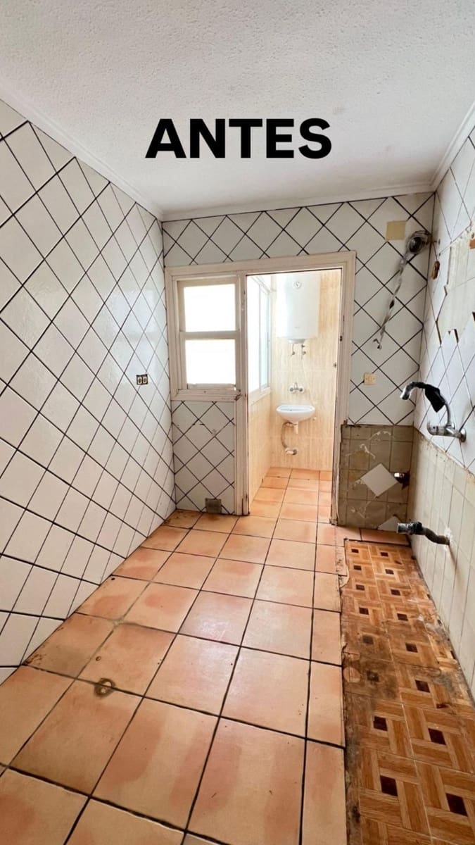 2 sypialnia Apartament na sprzedaż w Torrevieja z basenem - 325 000 € (Ref: 9630535)