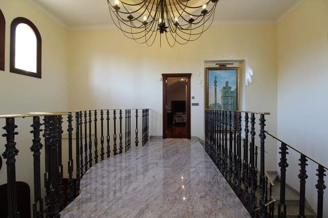 5 sypialnia Willa na sprzedaż w Dehesa de Campoamor, Orihuela z basenem garażem - 1 250 000 € (Ref: 9637538)