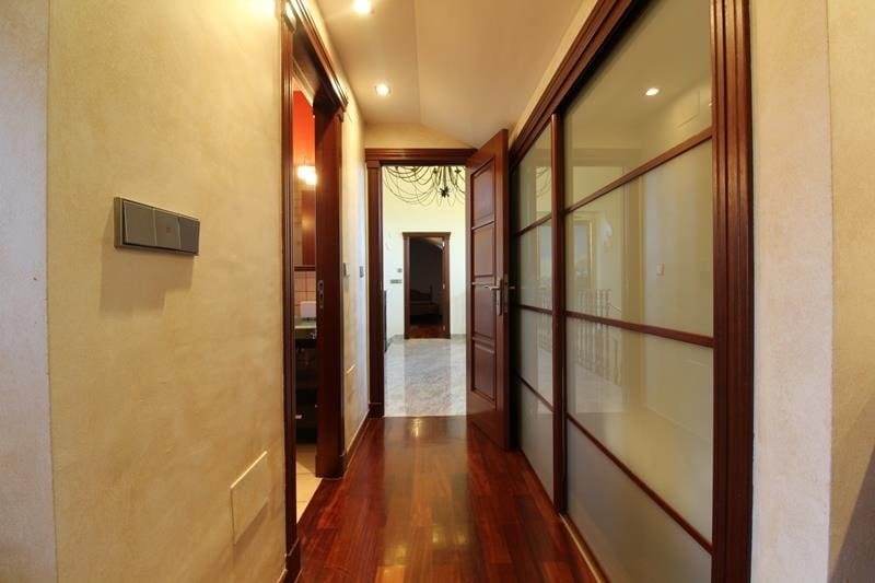 5 sypialnia Willa na sprzedaż w Campoamor z basenem garażem - 1 250 000 € (Ref: 9637538)