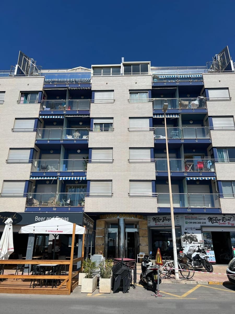 3 slaapkamer Penthouse te koop in Torrevieja met zwembad garage - € 259.900 (Ref: 9644997)