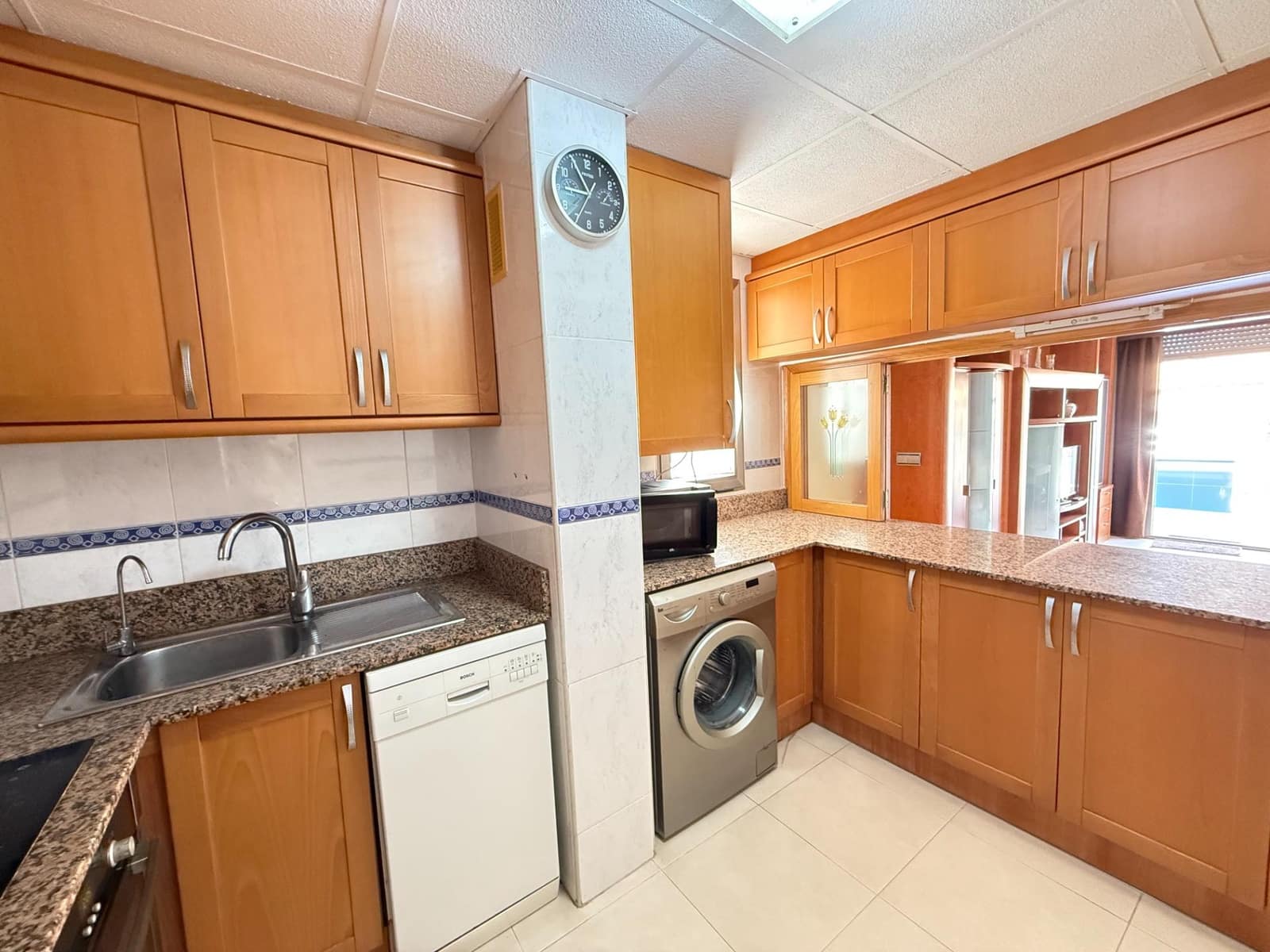 3 slaapkamer Penthouse te koop in Torrevieja met zwembad garage - € 259.900 (Ref: 9644997)