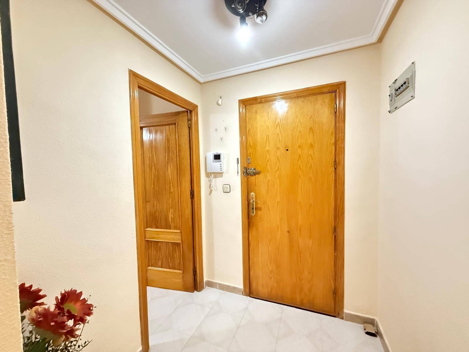 3 sovrum Lägenhet till salu i Torrevieja - 295 000 € (Ref: 9644998)