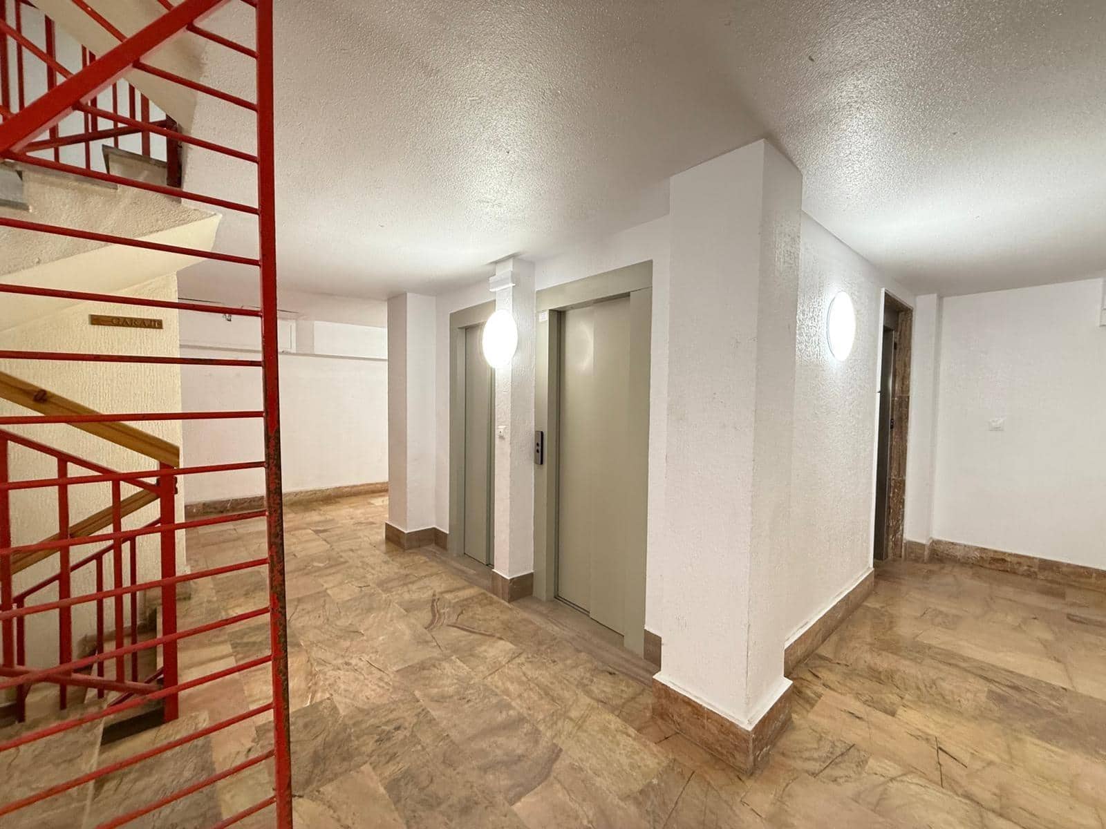 3 sovrum Lägenhet till salu i Torrevieja - 295 000 € (Ref: 9644998)