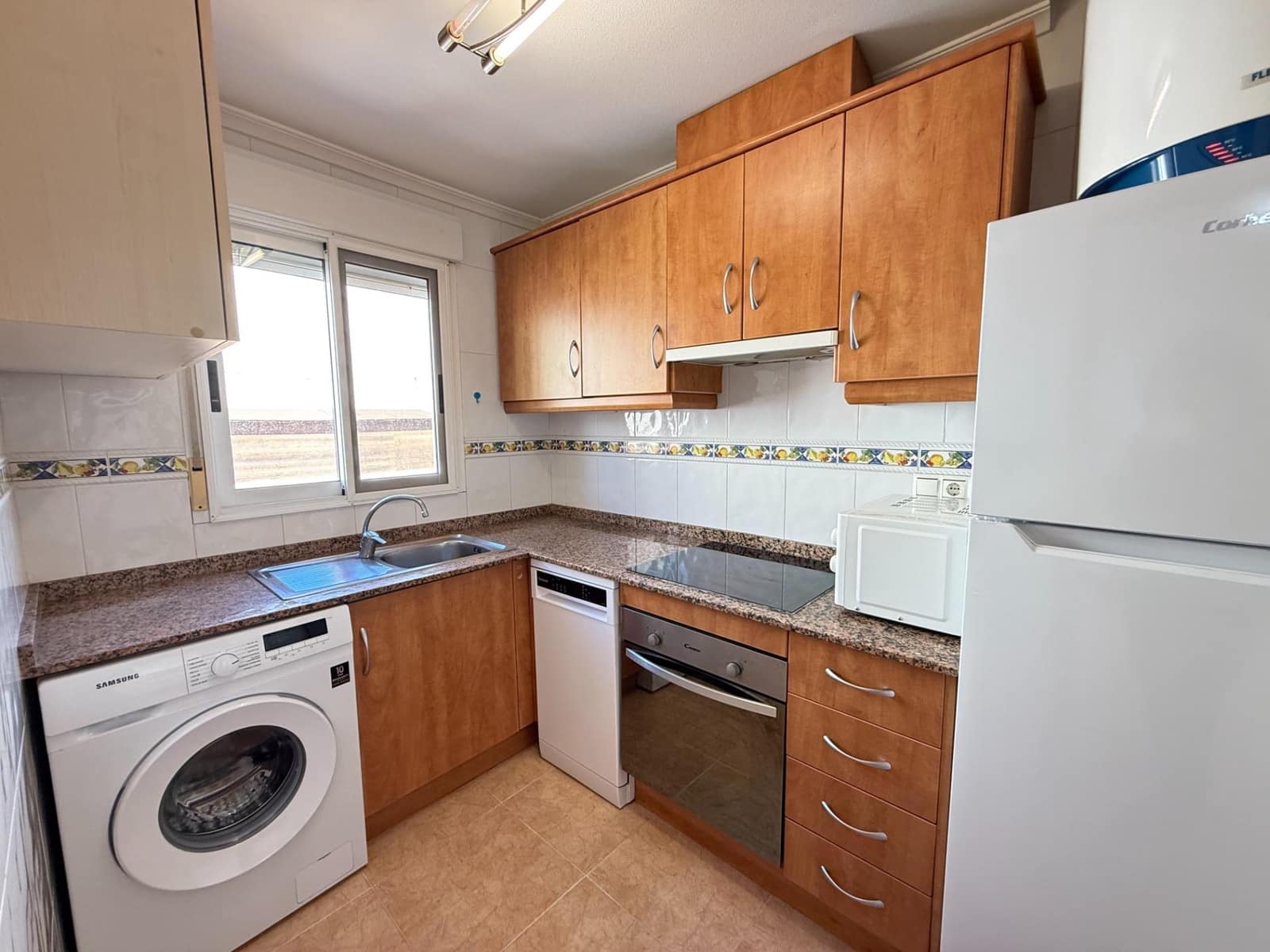 2 soverom Leilighet til salgs i Torrevieja - € 187 500 (Ref: 9741723)