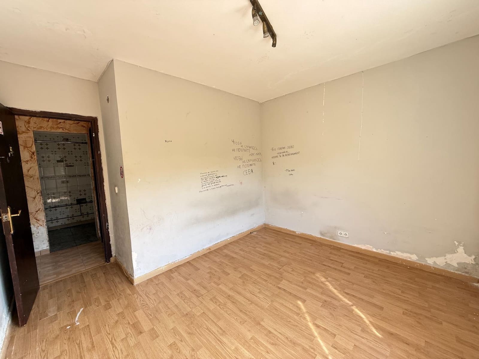 4 makuuhuone Huvila myytävänä paikassa Torrevieja mukana 
autotalli - 425 000 € (Ref: 9794585)