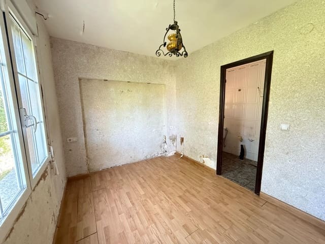 4 makuuhuone Huvila myytävänä paikassa Playa de los Locos, Torrevieja mukana 
autotalli - 425 000 € (Ref: 9794585)