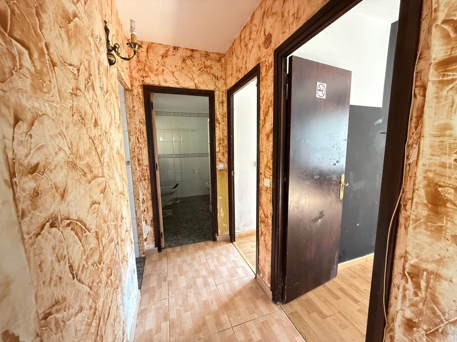 4 makuuhuone Huvila myytävänä paikassa Torrevieja mukana 
autotalli - 425 000 € (Ref: 9794585)