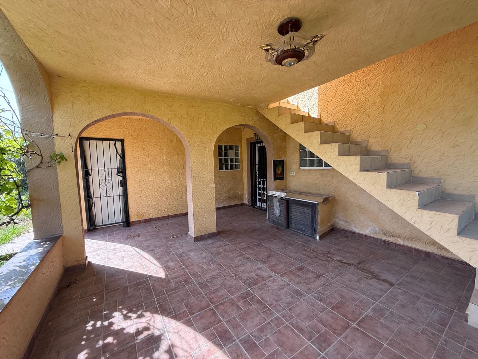 4 makuuhuone Huvila myytävänä paikassa Torrevieja mukana 
autotalli - 425 000 € (Ref: 9794585)