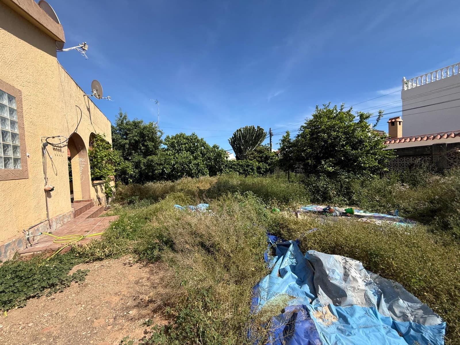 4 makuuhuone Huvila myytävänä paikassa Torrevieja mukana 
autotalli - 425 000 € (Ref: 9794585)