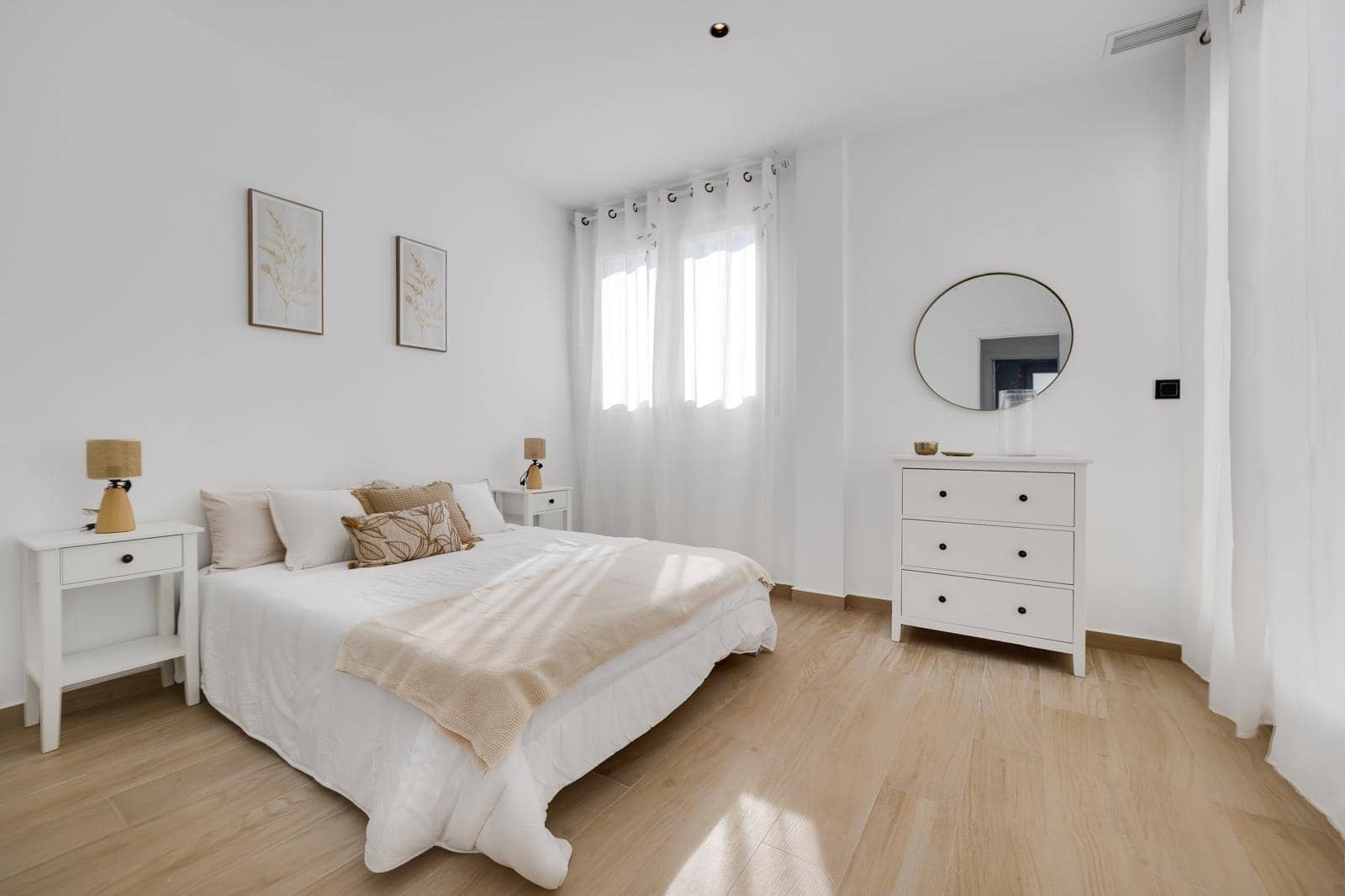 3 makuuhuone Huvila myytävänä paikassa Aguas Nuevas mukana 
autotalli - 598 000 € (Ref: 9804283)