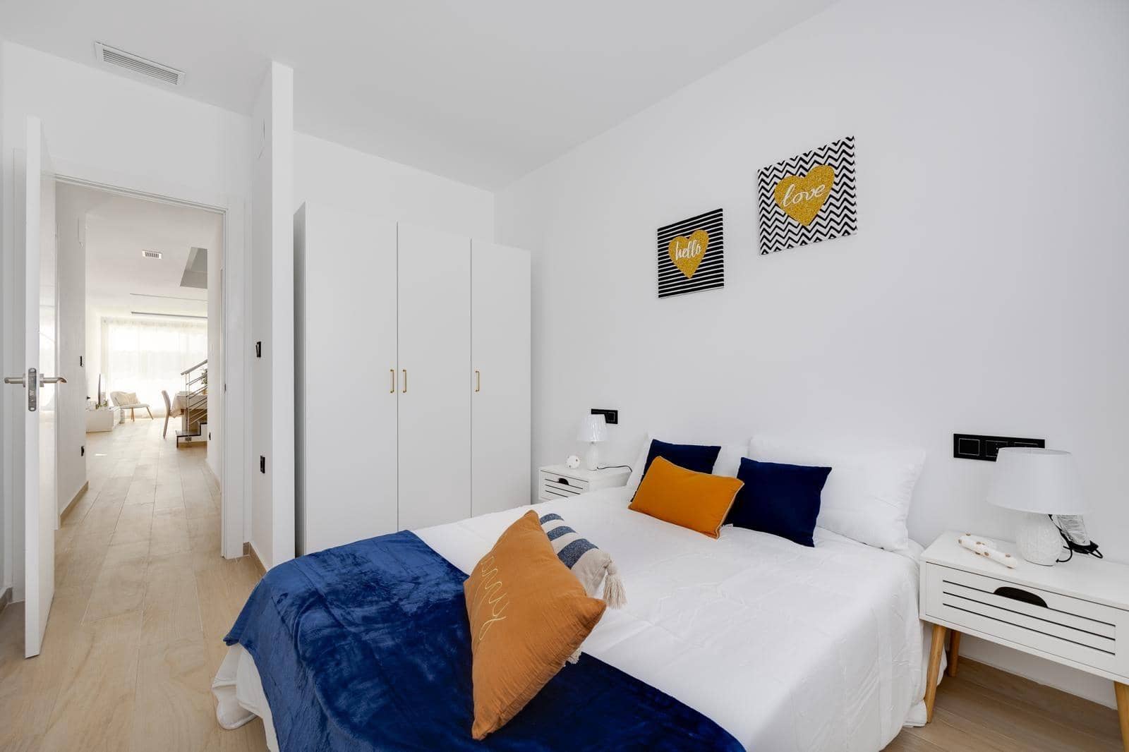 3 makuuhuone Huvila myytävänä paikassa Aguas Nuevas mukana 
autotalli - 598 000 € (Ref: 9804283)