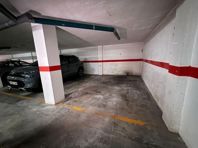 Garaż na sprzedaż w Playa del Cura, Torrevieja - 15 000 € (Ref: 9986857)