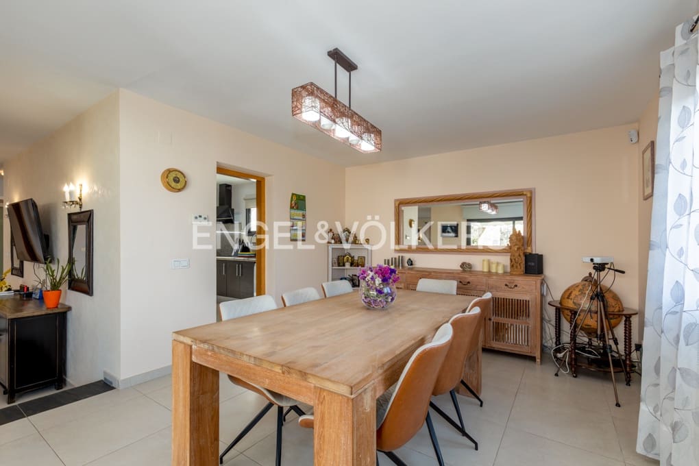 5 sovrum Villa till salu i Calpe / Calp med pool garage - 820 000 € (Ref: 10000226)